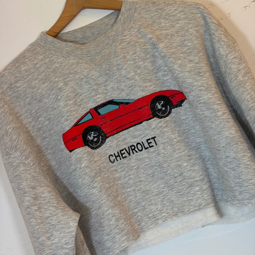 NEW Y2K Aeropostale X Chevrolet‎ Red C4 Corvette Crop Sweatshirt Gray Graphic S